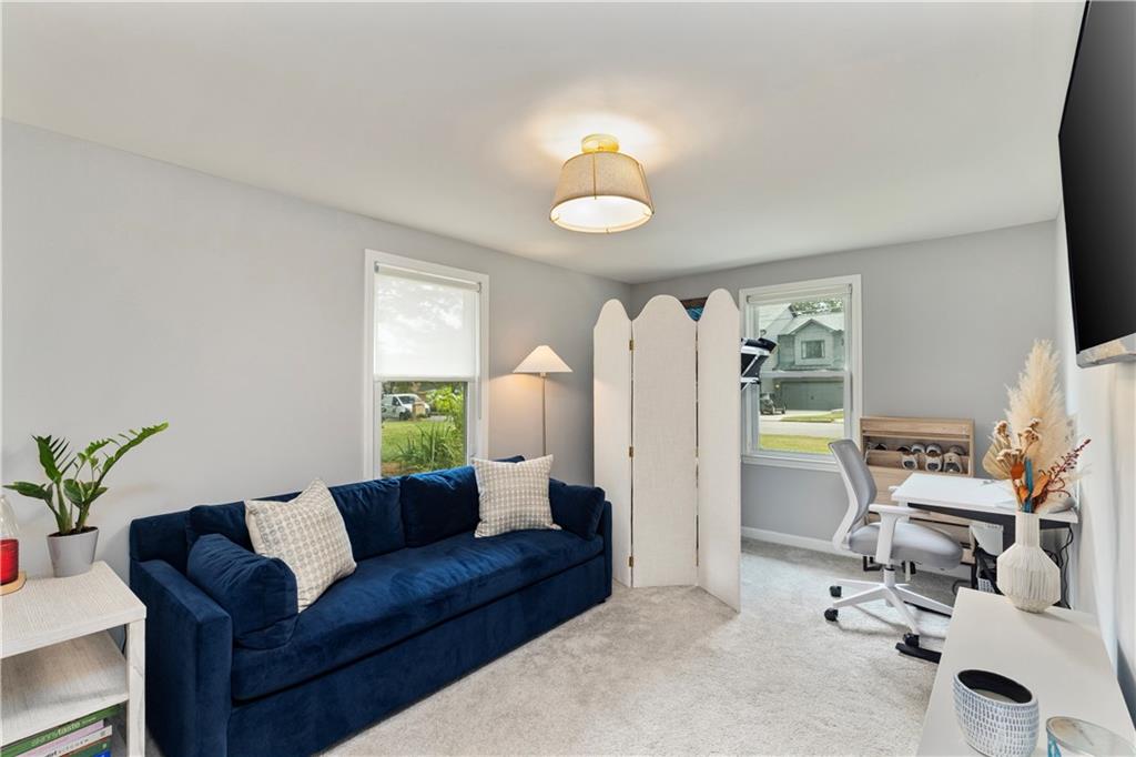 225 Martha Avenue NE