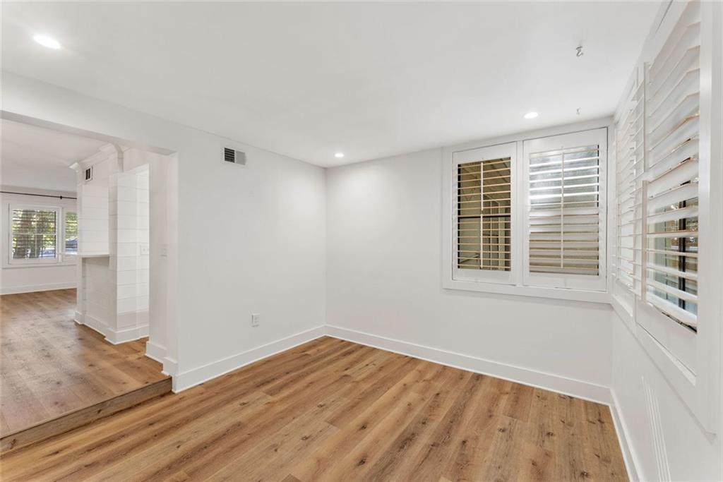 143 Amherst Place NW