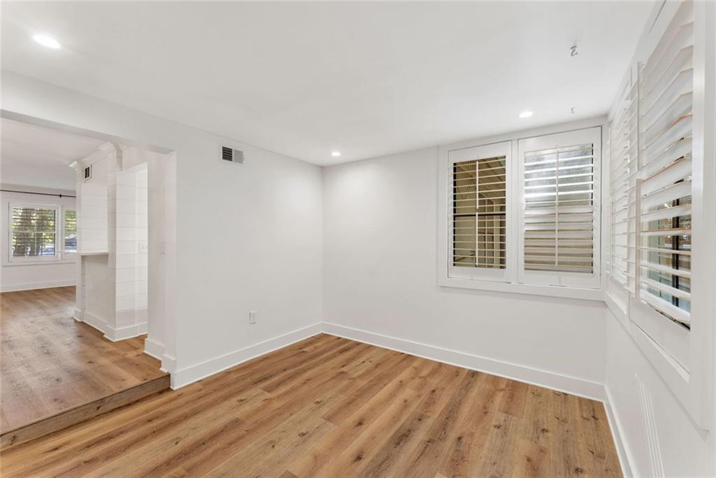 143 Amherst Place NW