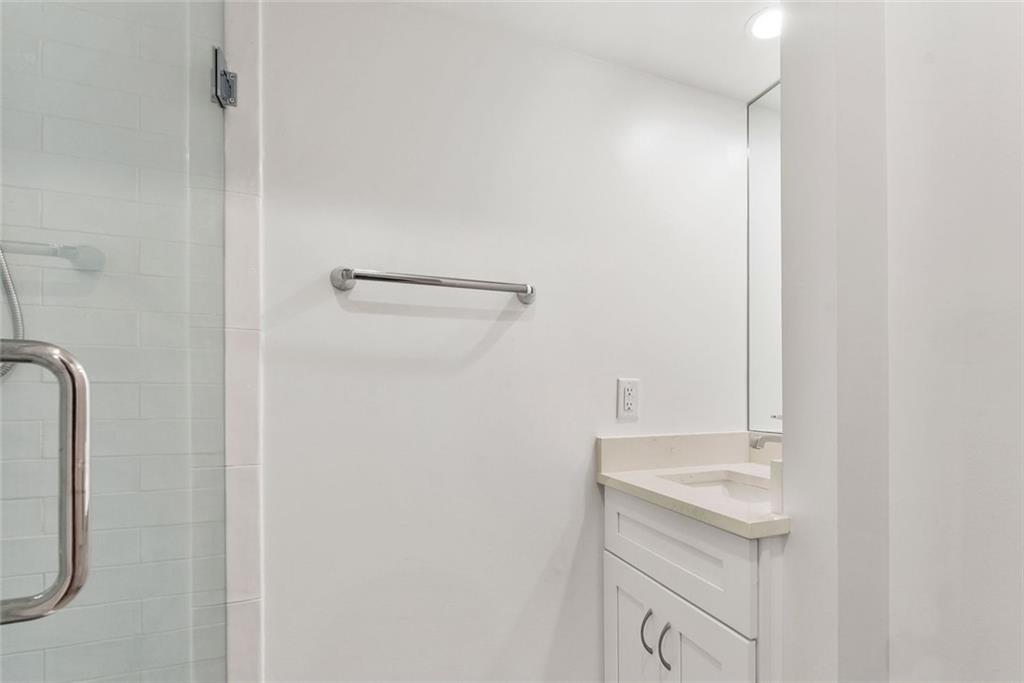 143 Amherst Place NW