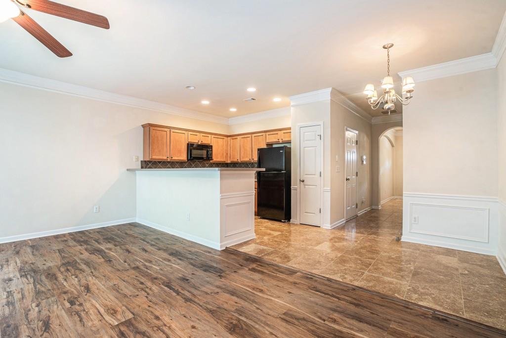 818 Arbor Gate