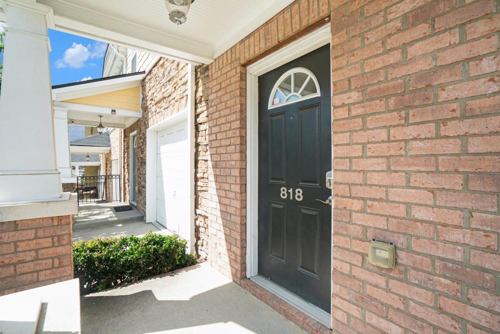 818 Arbor Gate