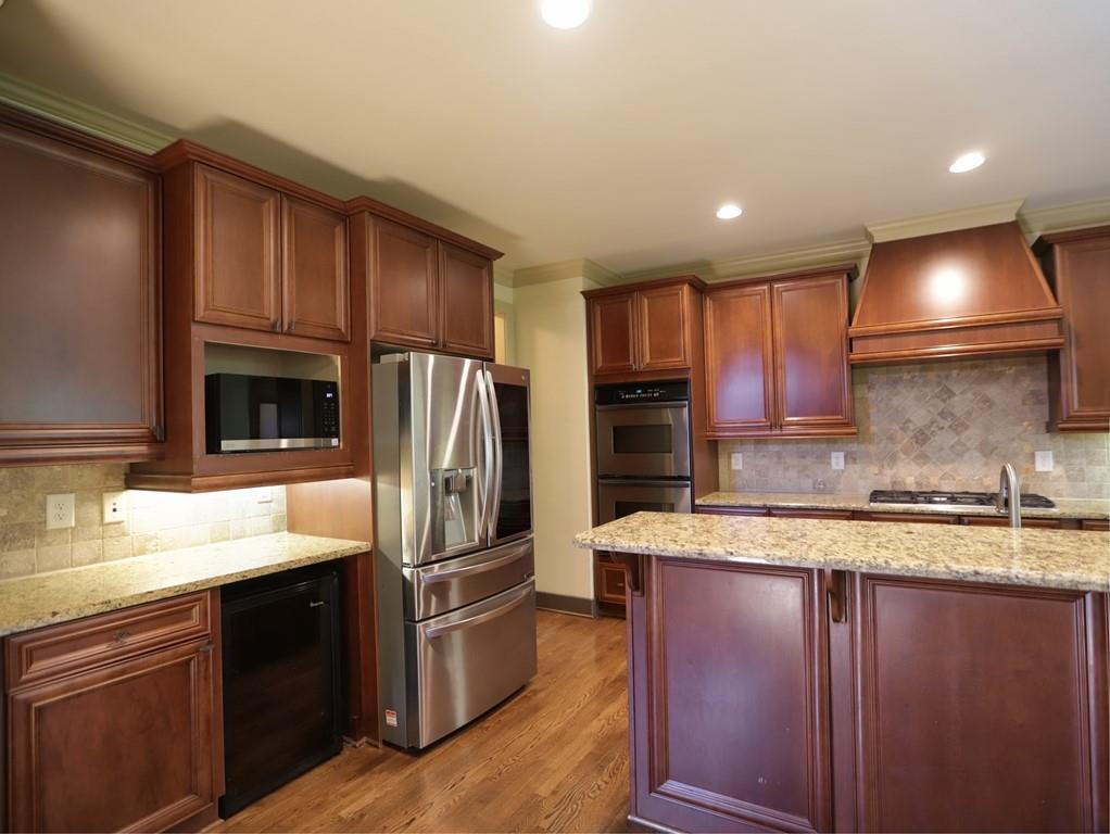 305 Arlington Circle