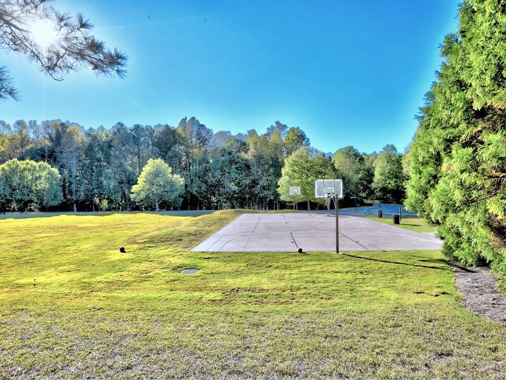 305 Arlington Circle