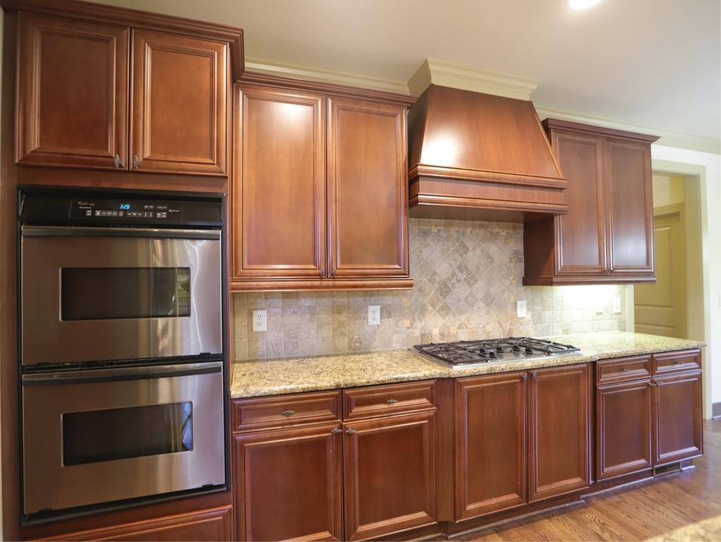 305 Arlington Circle