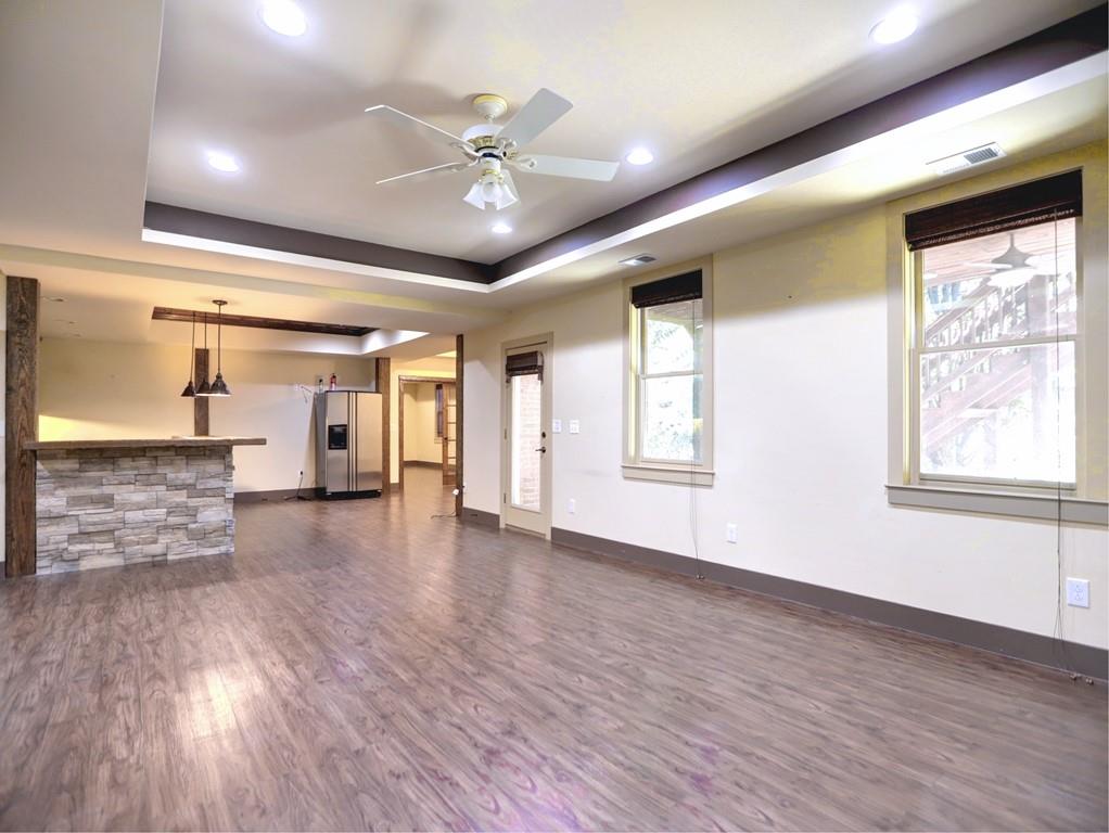 305 Arlington Circle