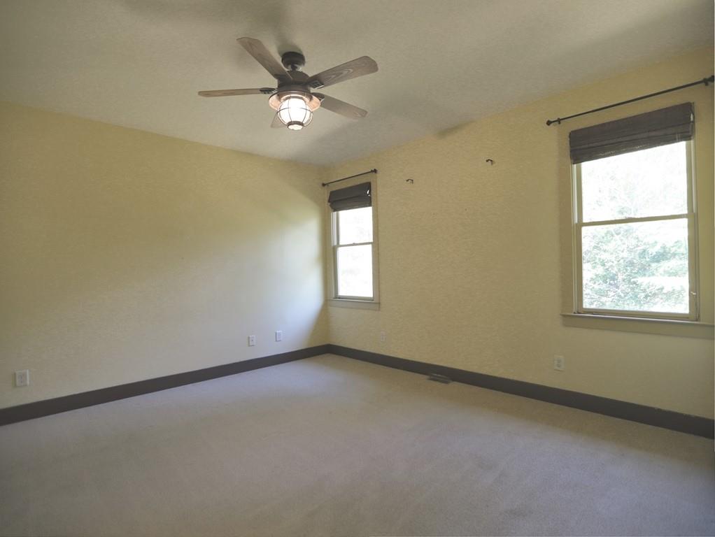 305 Arlington Circle