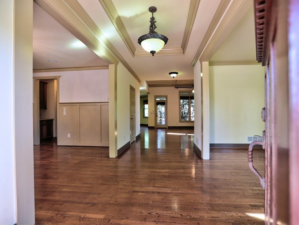 305 Arlington Circle