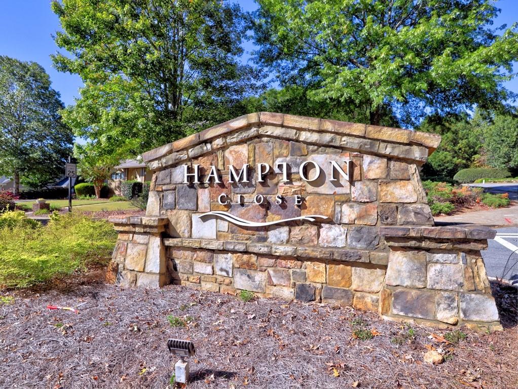 305 Arlington Circle