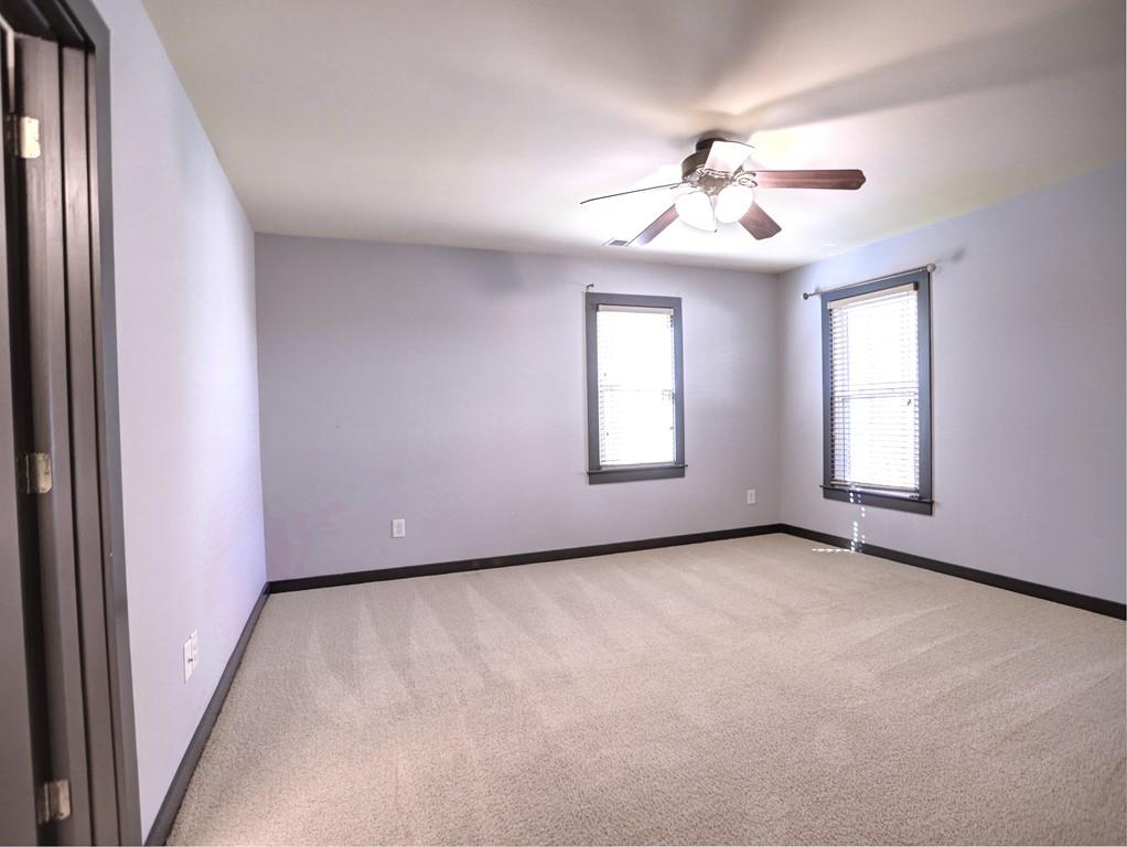 305 Arlington Circle