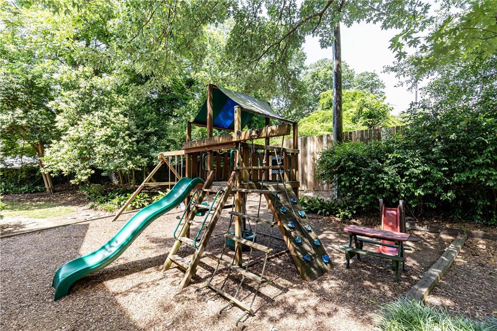 4620 Wieuca Road NE Unit 25
