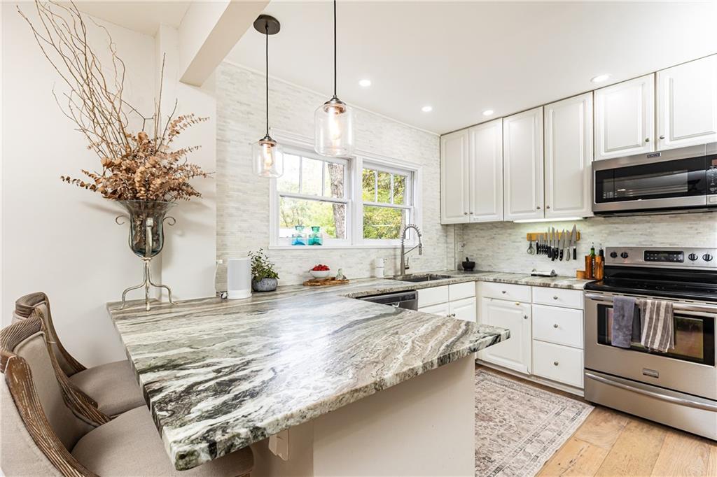 1845 Windemere Drive NE