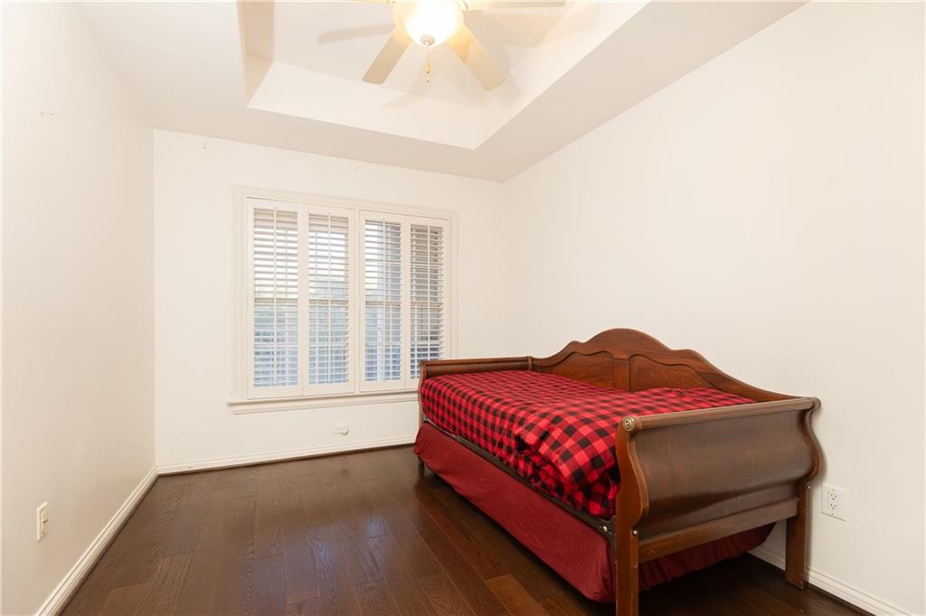 211 Colonial Homes Drive NW Unit 2203