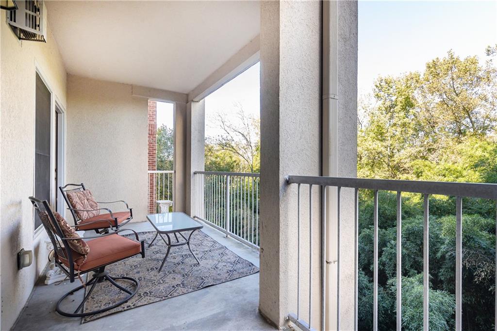 211 Colonial Homes Drive NW Unit 2203