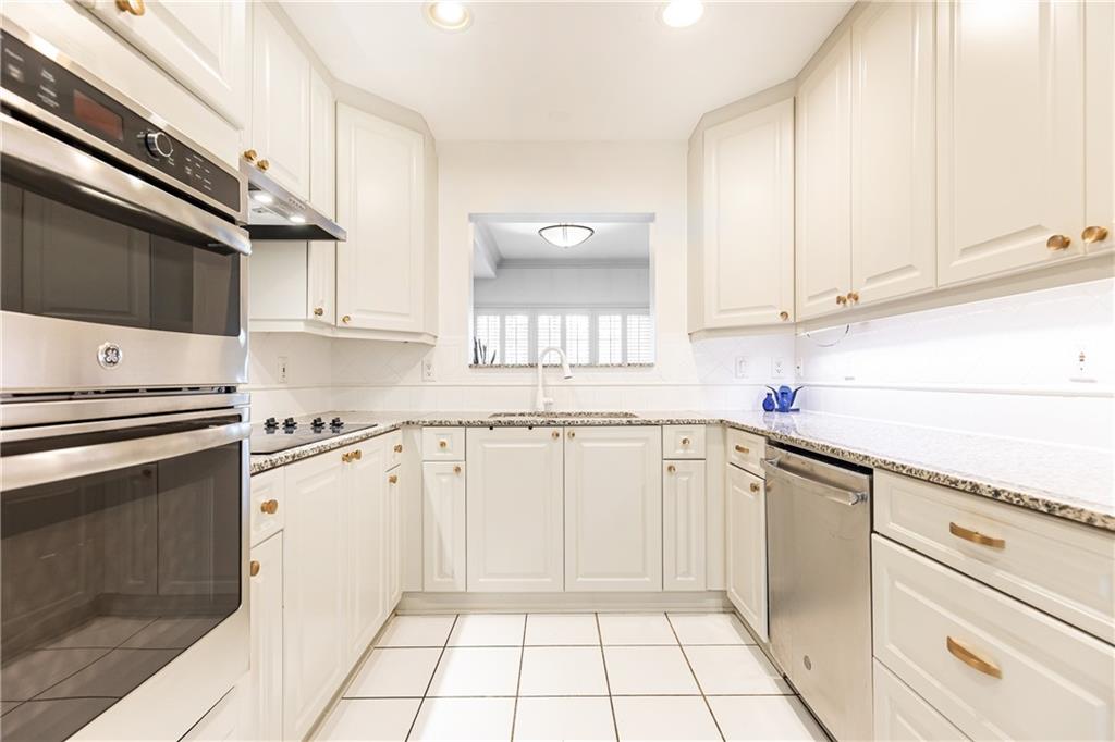 211 Colonial Homes Drive NW Unit 2203