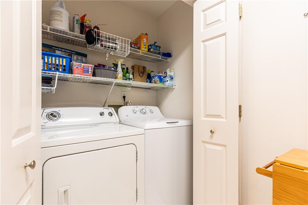 211 Colonial Homes Drive NW Unit 2203