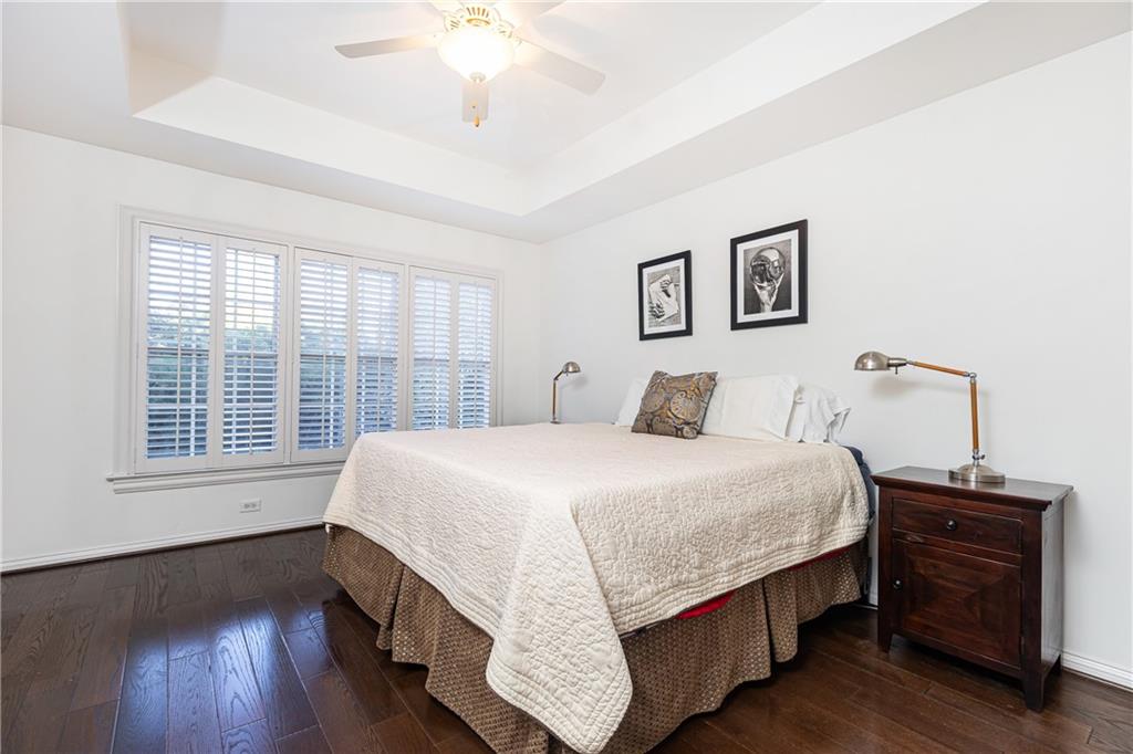 211 Colonial Homes Drive NW Unit 2203