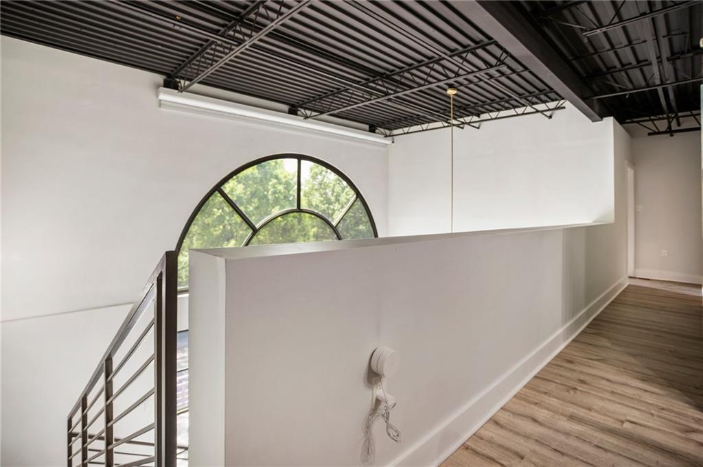 790 North Avenue NE Unit 209