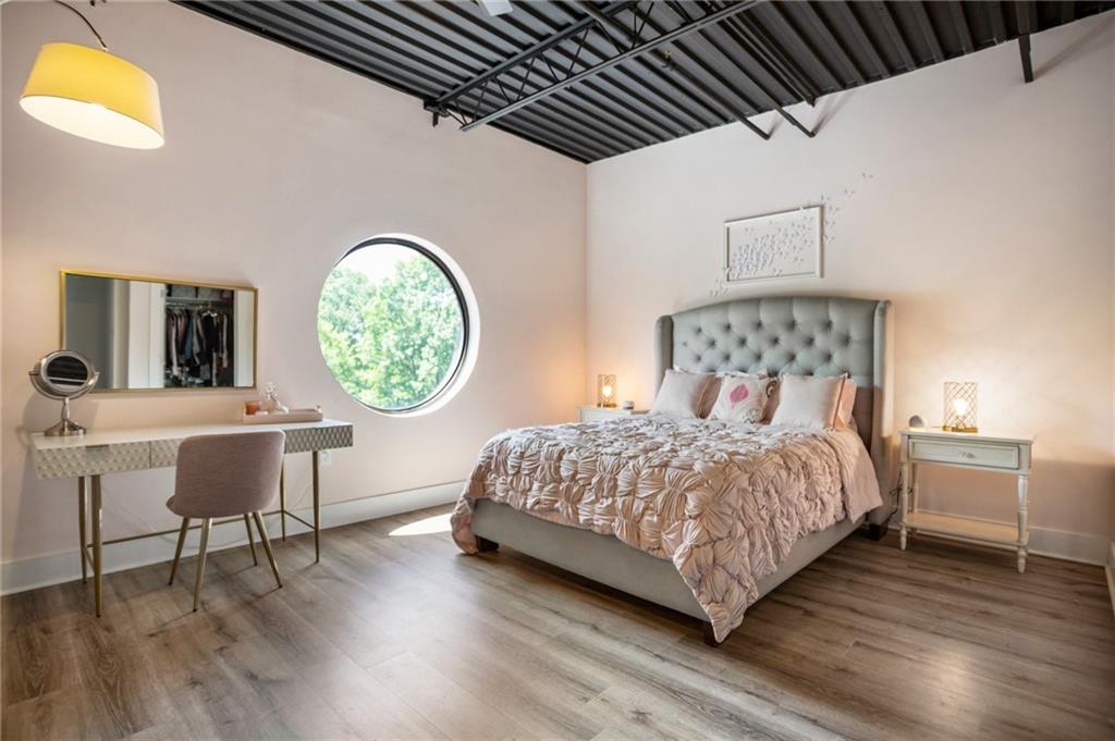 790 North Avenue NE Unit 209