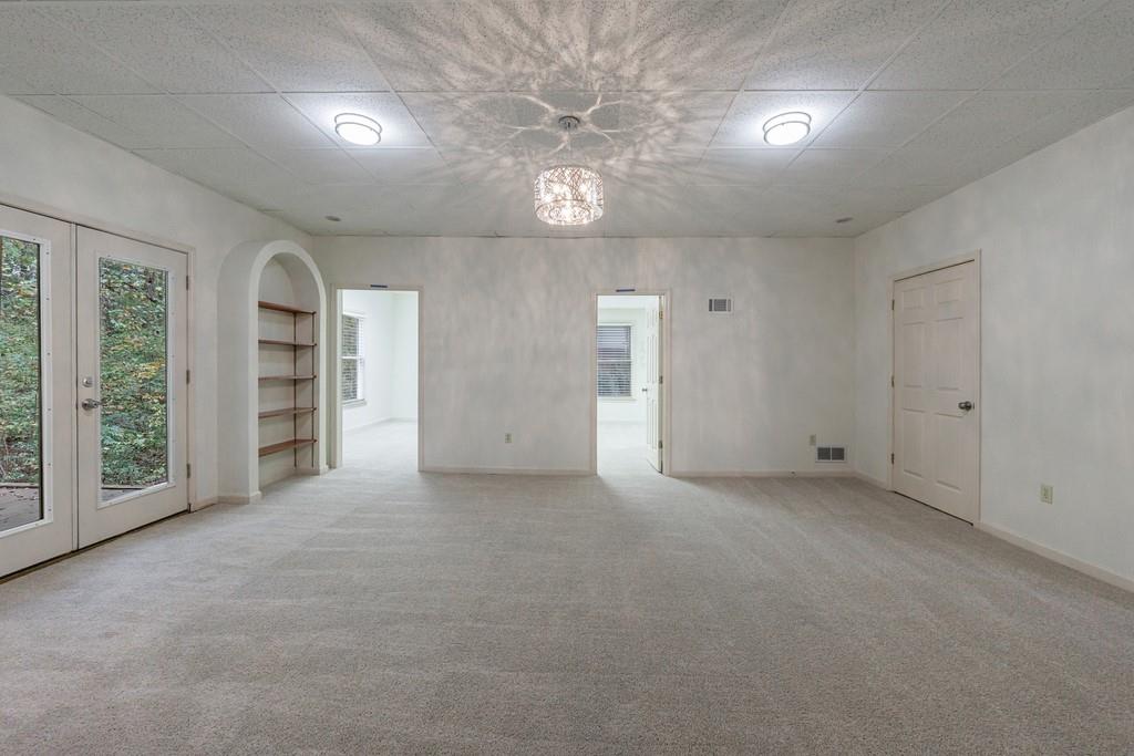 5055 Hickory Hills Drive NE