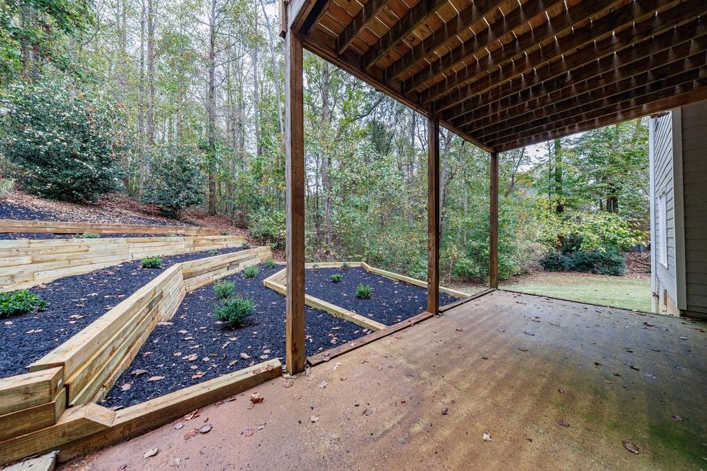 5055 Hickory Hills Drive NE