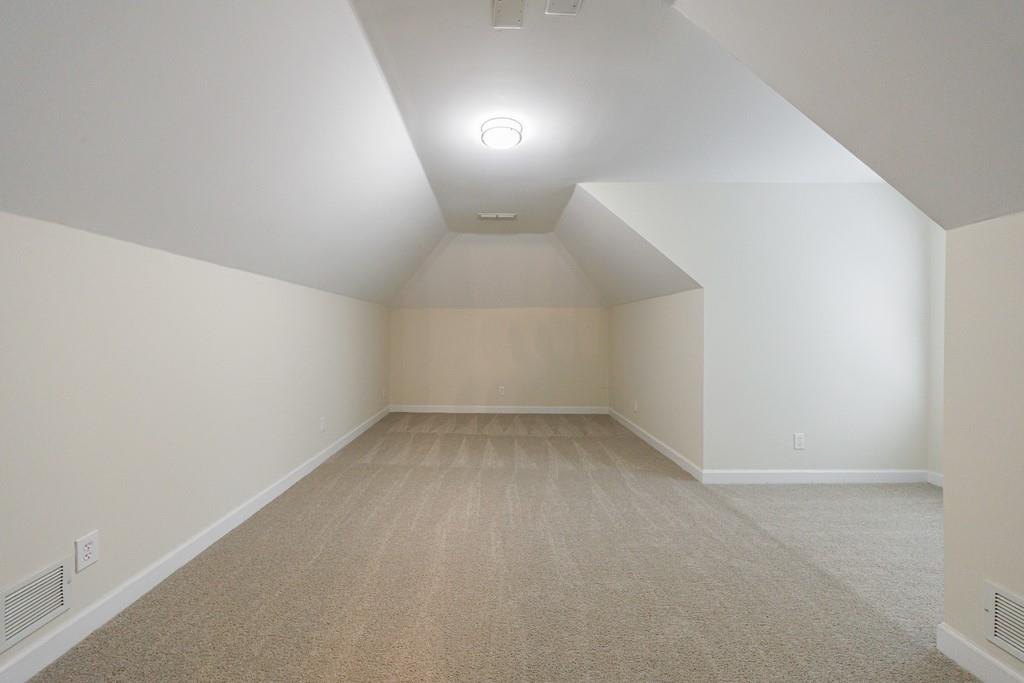 5055 Hickory Hills Drive NE