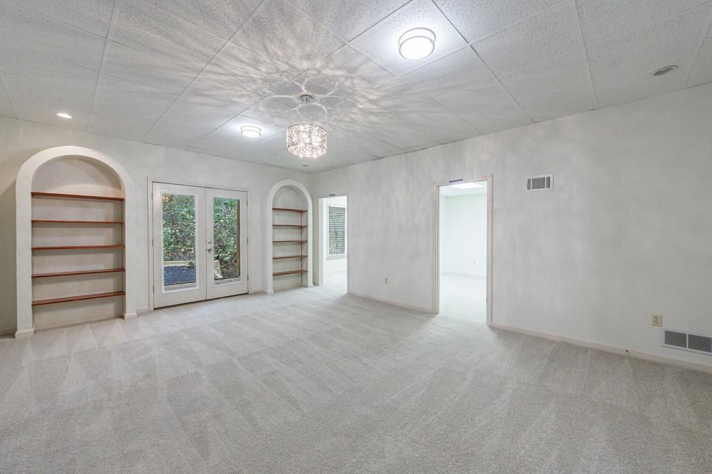 5055 Hickory Hills Drive NE