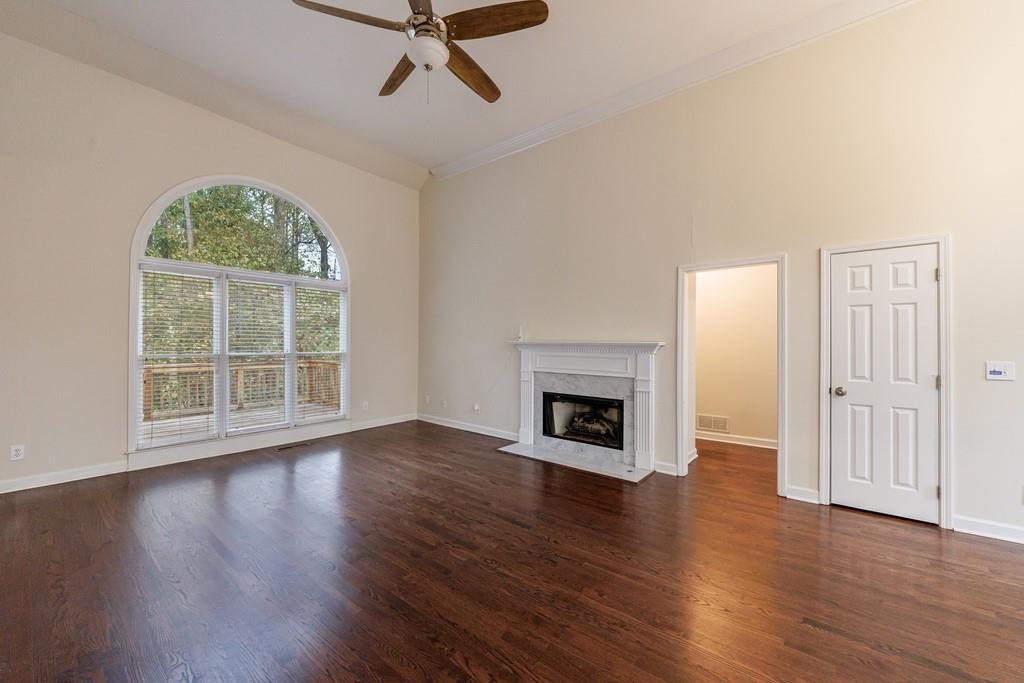 5055 Hickory Hills Drive NE