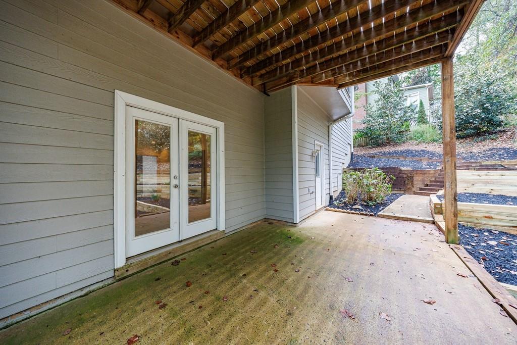 5055 Hickory Hills Drive NE