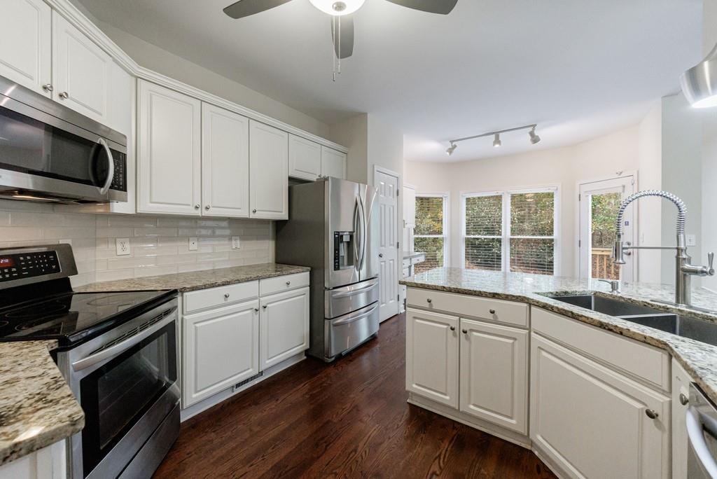 5055 Hickory Hills Drive NE