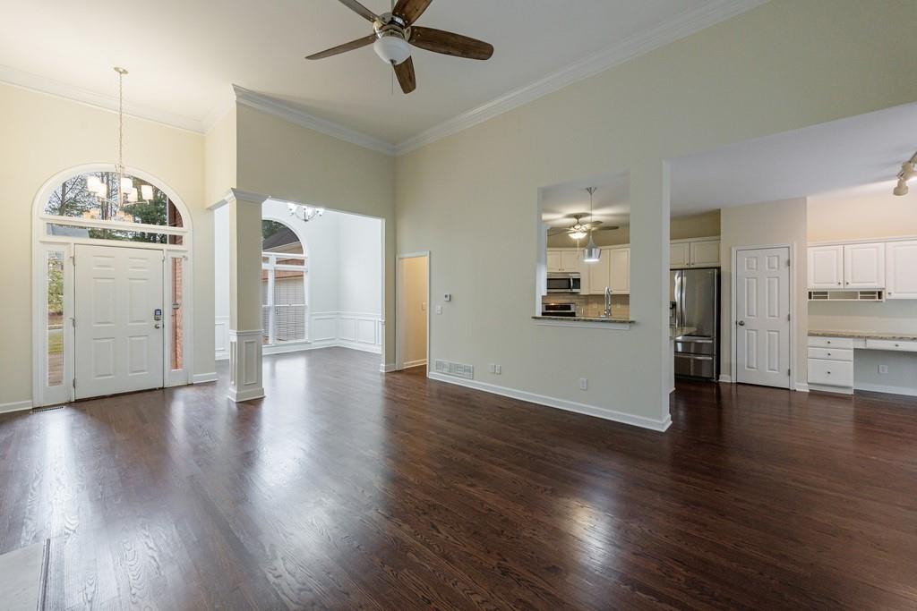 5055 Hickory Hills Drive NE