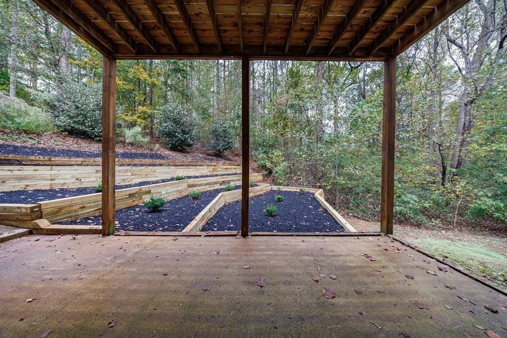 5055 Hickory Hills Drive NE