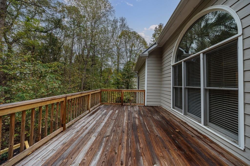 5055 Hickory Hills Drive NE