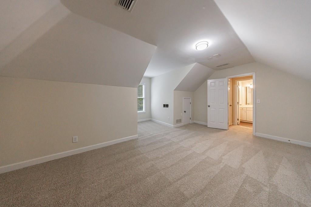 5055 Hickory Hills Drive NE