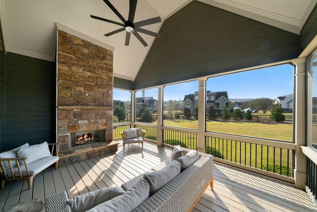 34 River Shoals Drive SE