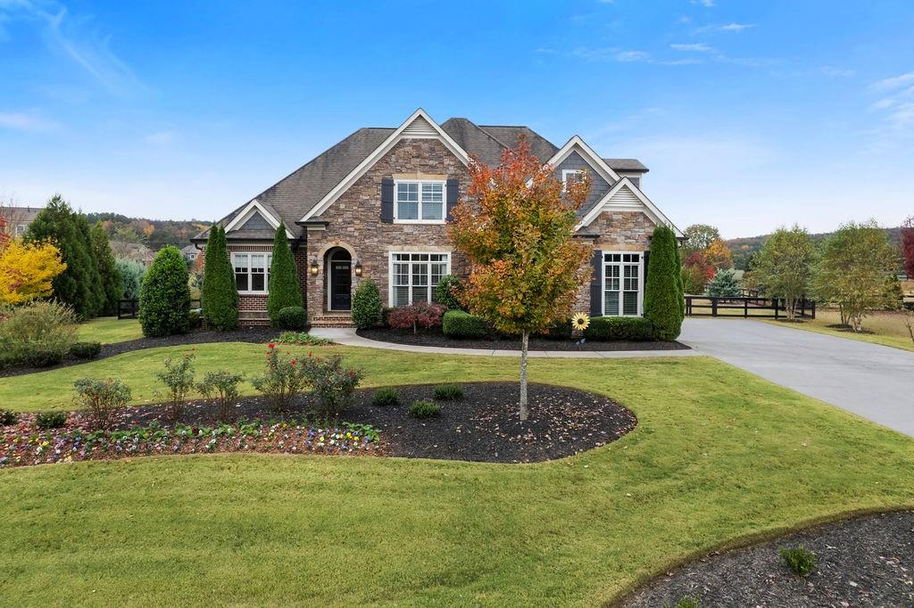 34 River Shoals Drive SE