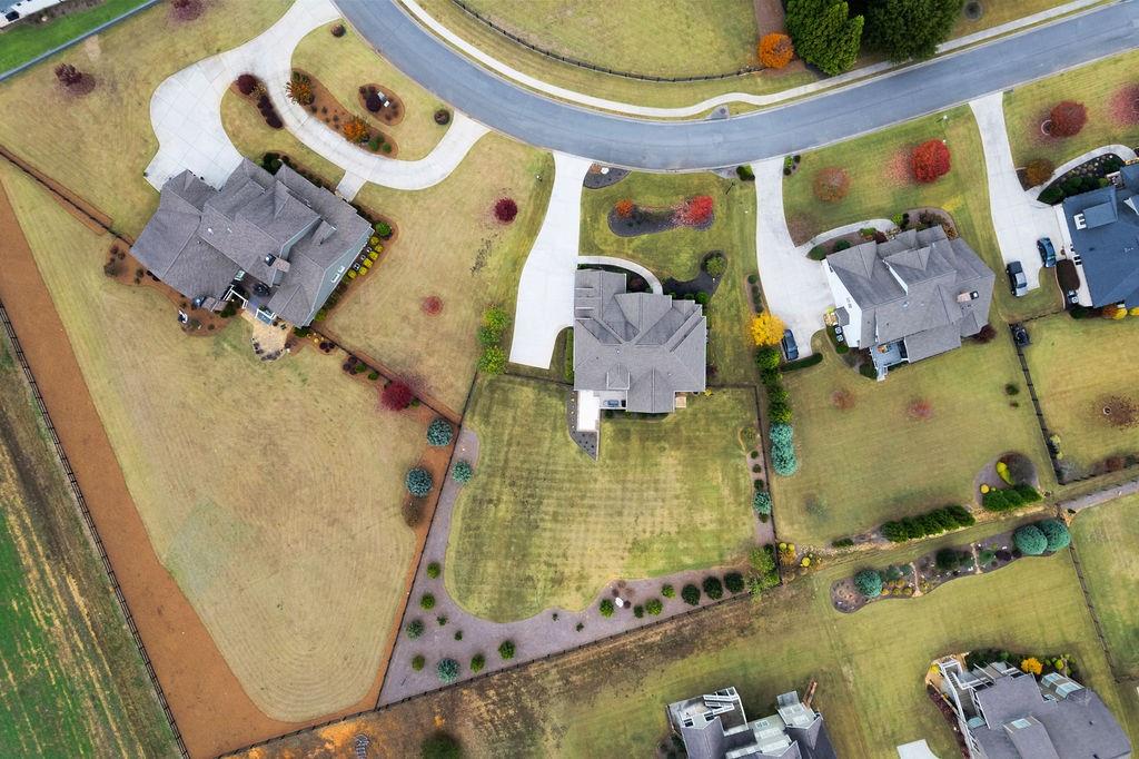 34 River Shoals Drive SE