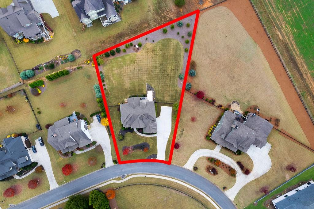 34 River Shoals Drive SE