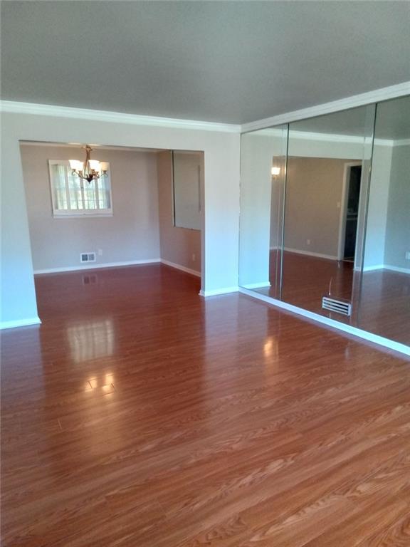 1757 Cherry Valley Circle SE