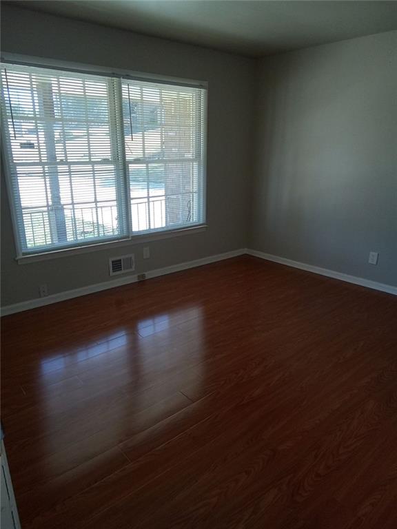 1757 Cherry Valley Circle SE