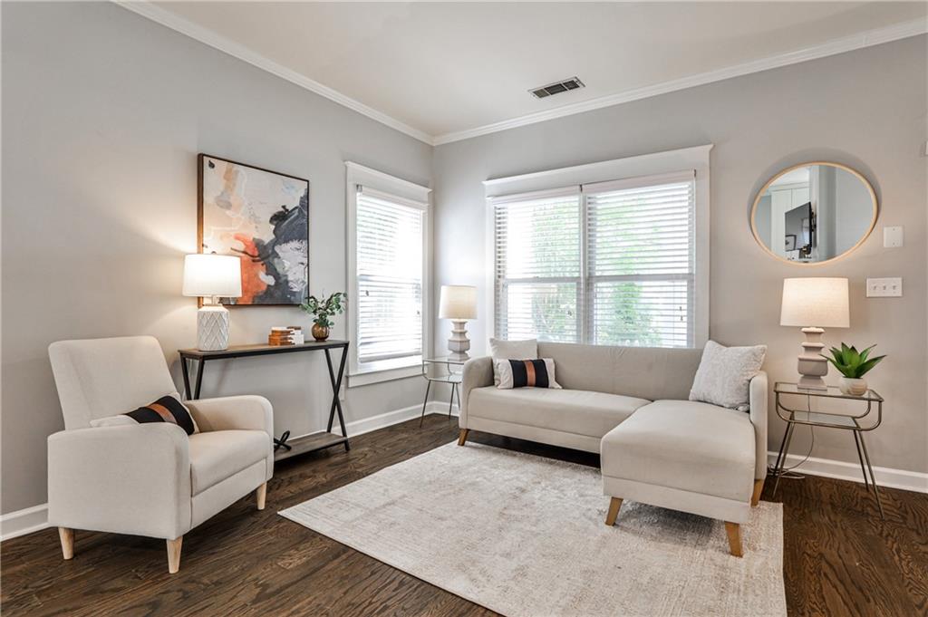 318 Glenwood Avenue SE