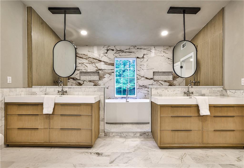 4730 Paran Valley NW