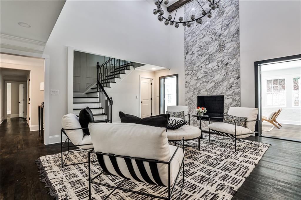 4730 Paran Valley NW