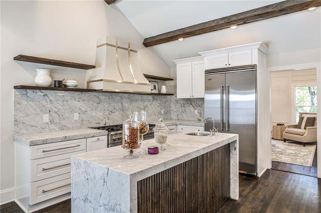 4730 Paran Valley NW