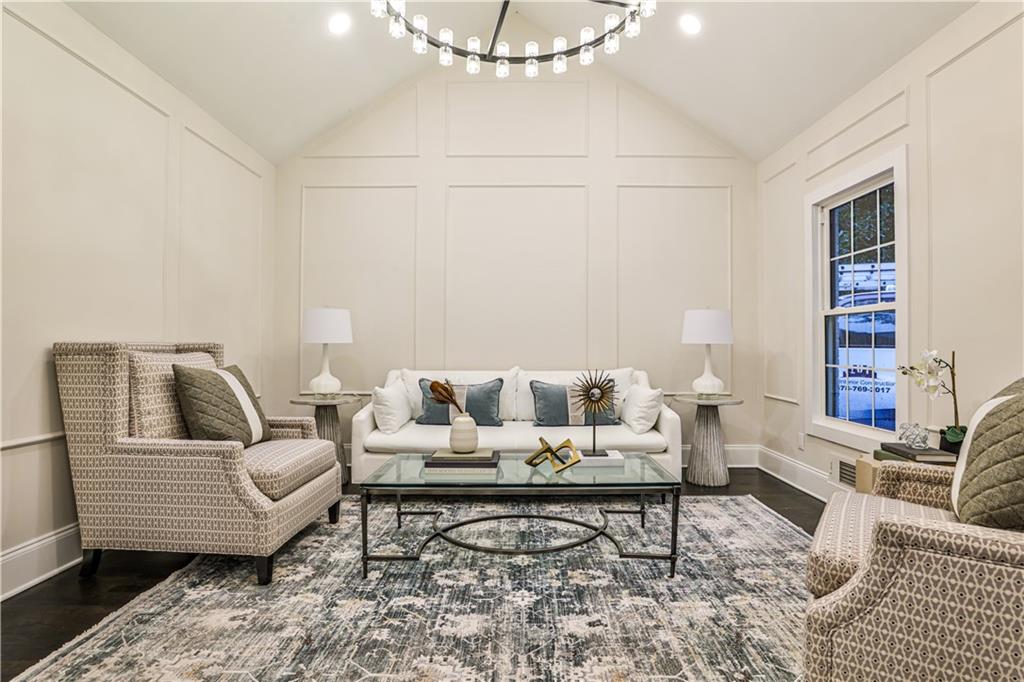 4730 Paran Valley NW