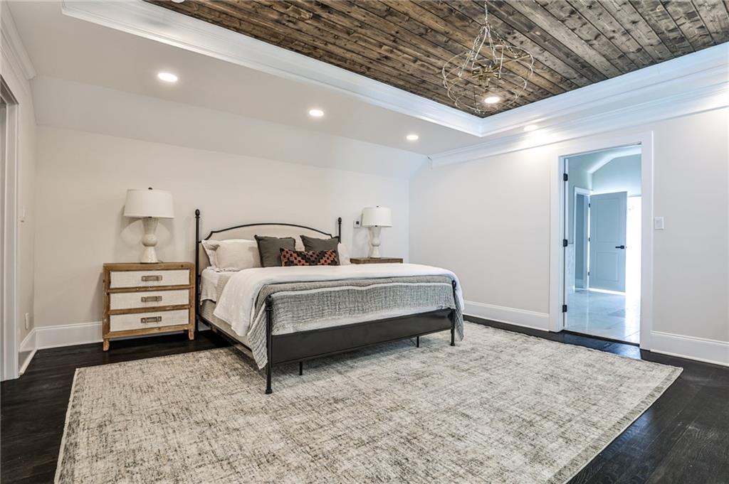 4730 Paran Valley NW