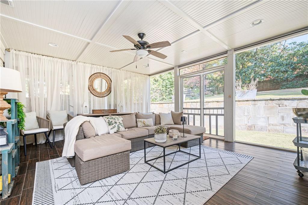 3158 Saybrook Drive NE