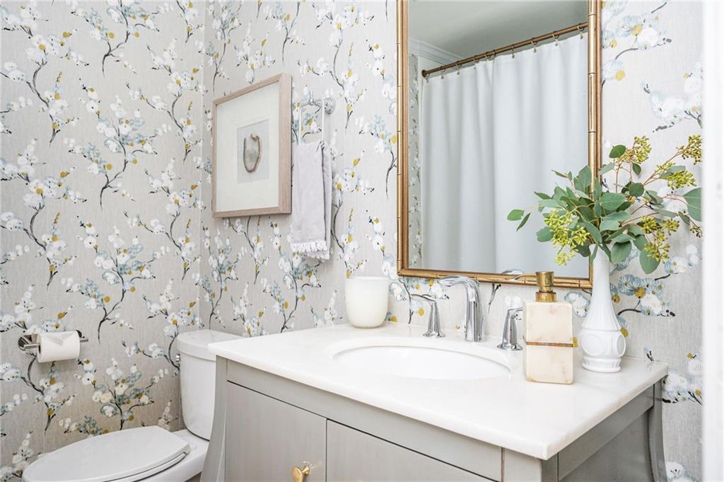 3158 Saybrook Drive NE