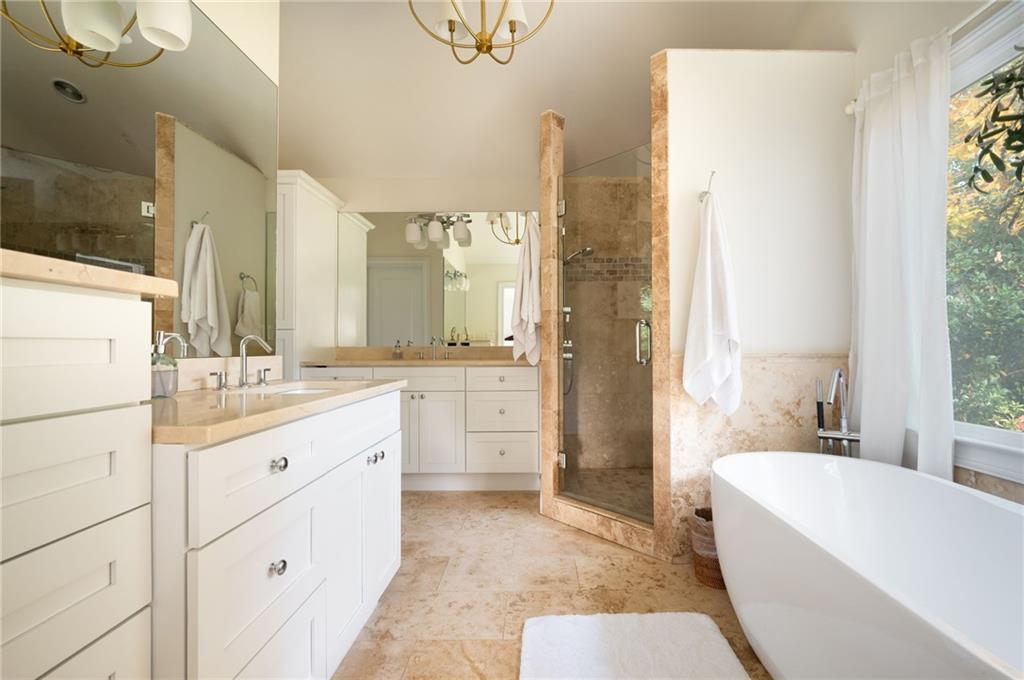 3158 Saybrook Drive NE