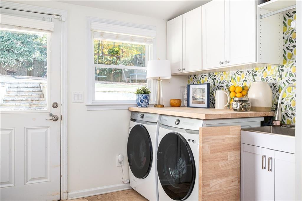 3158 Saybrook Drive NE